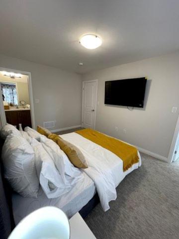 Holiday_Comfort Niagarawatervallen Buitenkant foto